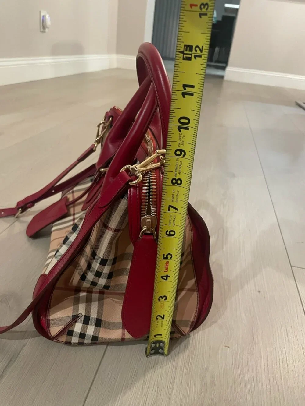 Burberry Bag - Picture 3 of 6